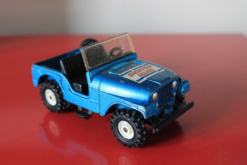 Corgi jeep 5 blue - 4”,
